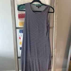 Banana Republic Slit dress